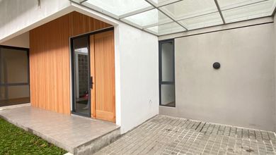 Rumah Mewah Luas 155 m2, area Kopo, Bandung