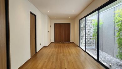 Rumah Elit Luas 128 m2, di Taman Kopo Indah, Bandung