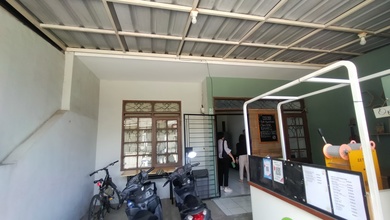 Rumah Modern Luas 90 Jual di Holis Cigondewah, Bandung