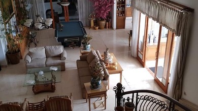 Jual Rumah Bagus Luas 1200 m2 area Sukajadi, Bandung