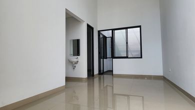 Jual Rumah Siap Tinggal di Taman Kopo Indah, Bandung, LT 71 m2