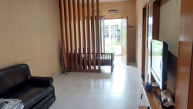 Jual Rumah Bagus Luas 120 m2 di Mekar Wangi, Bandung