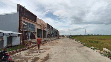Tanah Komersial Dekat Jalan Raya Kawasan Pakuhaji