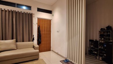 Jual Rumah Bagus Luas 72 m2 di Sariwangi, Bandung