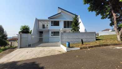 Jual Cepat Rumah Mewah di Setiabudi, Bandung, LT 360 m2
