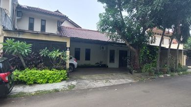 Jual Rumah Eksklusif Luas 400 m2 Kawasan Cinere, Depok