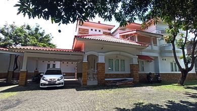 Rumah Eksklusif Luas 1361 m2, area Tanjung Barat, Jakarta Selatan