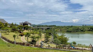 Tanah Dekat Komersil Kawasan Kota Baru Parahyangan, Cocok untuk Mendirikan Bisnis