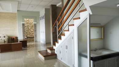 Jual Rumah 586 di Kota Baru Parahyangan, Bandung
