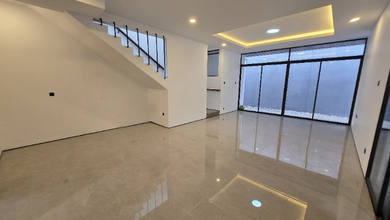 For Sale rumah Mewah di Batununggal, Bandung - LT 220m²