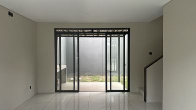 Jual Cepat Rumah Elit area Kota Baru Parahyangan, Bandung, Luas 120 m2