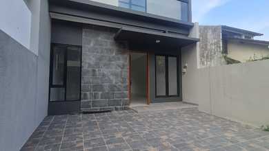 Jual Rumah Megah Luas 120 m2 di Buah Batu, Bandung