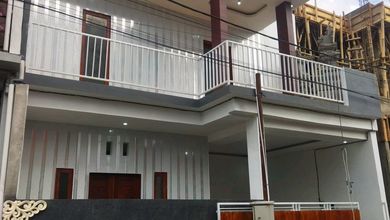 Jual Rumah Megah Luas 82 m2 Area Gatot Subroto, Denpasar