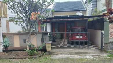 Jual Cepat Rumah Mewah di Cihanjuang, Bandung, Luas 150 m2