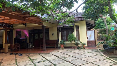 Jual Cepat Rumah Elit di Jagakarsa, Jakarta Selatan, LT 620 m2