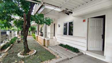Rumah premium dengan Luas 306 m2 Daerah Gading Serpong, Tangerang