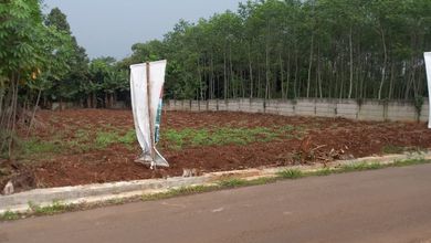 Jual Tanah di Komplek Ngaliyan View Danau dan Taman