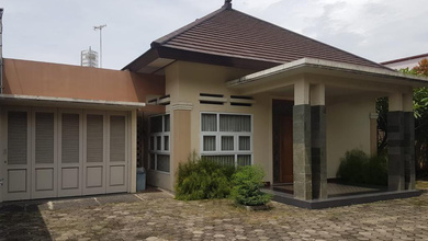 Rumah Sederhana di Kawi, Semarang, LT 423 m2