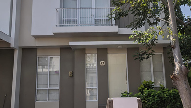 Hunian Prestisius di Kawasan Simongan, Semarang, LB 119m², Harga 3,2 Miliar