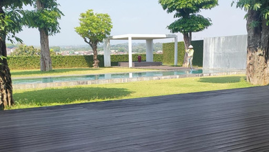 Jual Rumah Cantik Luas 1826 m2 area Gajah Mungkur, Semarang