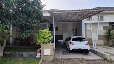 Jual Rumah Mewah LT 200 m2 Area Graha Padma, Semarang