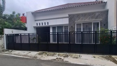Jual Rumah Baru area Gajah Mungkur, Semarang Luas 200 m2