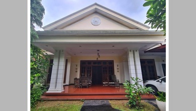 Jual Rumah Megah Luas 832 m2 Kawasan Gajah Mungkur, Semarang