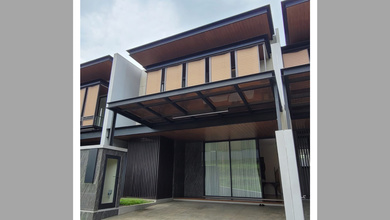 Rumah Prestisius di Kawasan Candi Golf, Semarang, LB 234m², Harga 5,68 Miliar