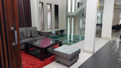 Jual Rumah Eksklusif LT 490 m2 Kawasan Cimenyan, Bandung