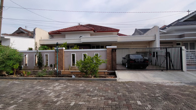 Jual Cepat Rumah Elit di Puri Anjasmoro, Semarang, LT 300 m2