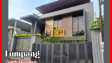 Hunian Elegan di Gajah Mungkur, Semarang, 4 Kamar Tidur, LT 230m²
