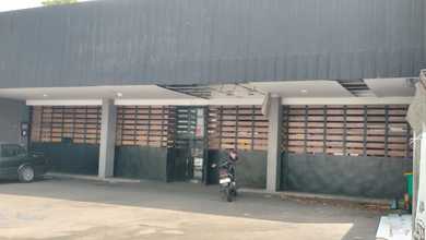 Ruang Usaha di Kawasan Bisnis yang Sibuk di Jalan Cihampelas