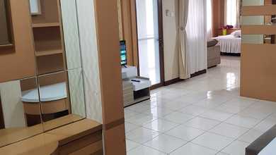 Apartemen 2BR Kondisi Baik Terjangkau Minimalis Furnished Surya Sumantri Bandung