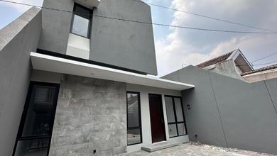 Rumah Eksklusif Luas 195 m2, di Bandung Kota, Bandung