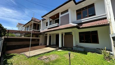 Rumah Mewah LT 315 m2, di Sukajadi, Bandung