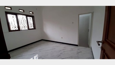 Rumah Bisa Jadi Tempat Kost, Dekat BPK Penabur Pasirkaliki