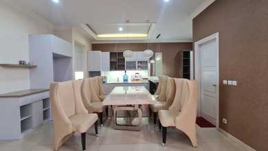 Jual Cepat Rumah Mewah di Setra Duta, Bandung, Luas 222 m2
