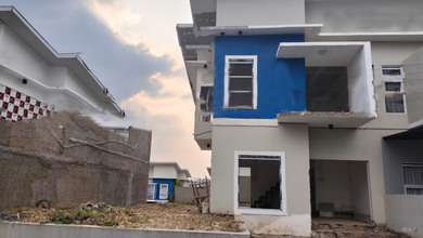 Jual Rumah Bagus LT 160 m2 area Cimahi Utara, Cimahi