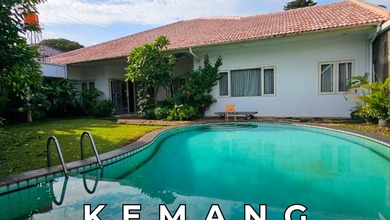 Jual Rumah Mewah Luas 735 m2 Kawasan Kemang, Jakarta Selatan