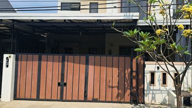 Kesempatan Rumah di BSD Nusaloka, Tangerang, LB 150m², Harga 2 Miliar