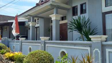 Kesempatan Rumah di Ngaliyan, Semarang, LB 155m², Harga 1,7 Miliar