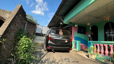 Jual Cepat Rumah Mewah area Semarang Barat, Semarang, Luas 194 m2