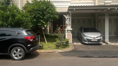 Rumah Mewah Luas 162 m2, area Summarecon Serpong, Tangerang