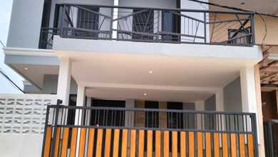 Rumah Full 3 lantai CENDANA Residence Pamulang (samping kantor Wali kota Tangerang Selatan)