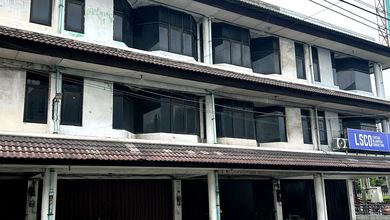 Disewakan Ruko 3,5 Lantai Di Jl.jend Sudirman Semarang