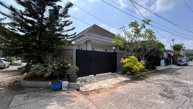Rumah Elit LT 389 m2, area Puri Anjasmoro, Semarang