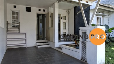Disewakan Rumah Minimalis Daerah Bintaro, Tangerang Selatan, Luas  108 m2
