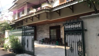 Jual Rumah Megah LT 270 m2 Area Tebet, Jakarta Selatan