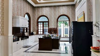 Jual Rumah Megah LT 1084 m2 Kawasan Pantai Indah Kapuk, Jakarta Utara