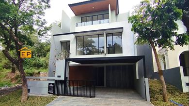 Hunian Mewah di Tembalang, Semarang, 4 Kamar Tidur, LT 190m²